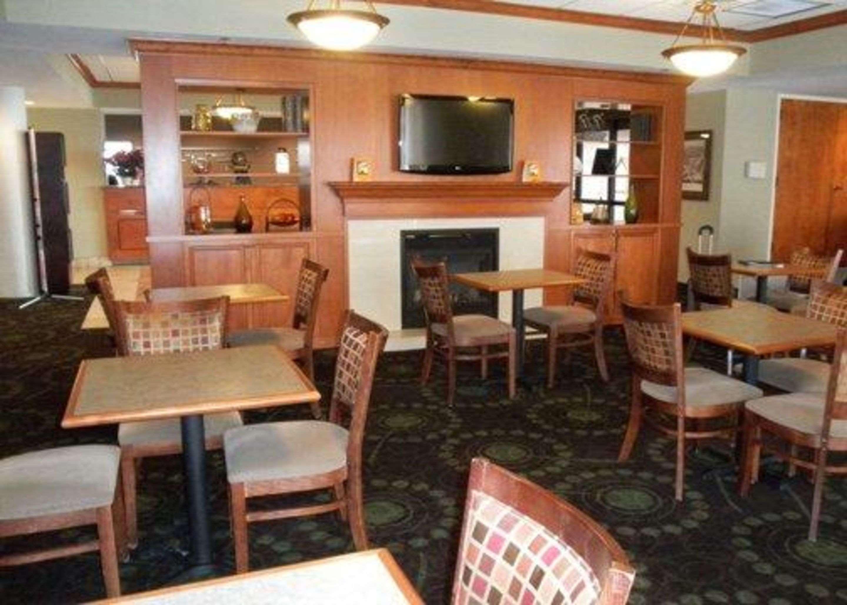 Quality Inn Florissant-St Louis Εξωτερικό φωτογραφία