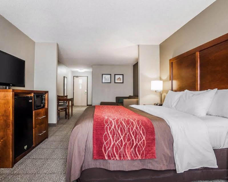 Quality Inn Florissant-St Louis Εξωτερικό φωτογραφία