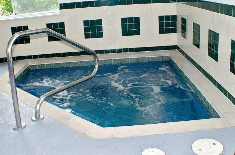 Quality Inn Florissant-St Louis Εξωτερικό φωτογραφία